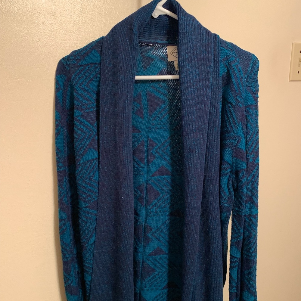 Cozy, beautiful colored sweater.